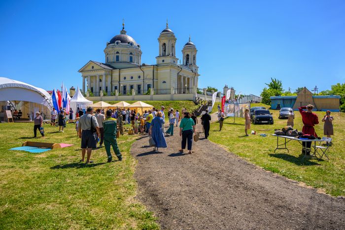 Свято-Духовский храм в селе Шкинь округа Коломна