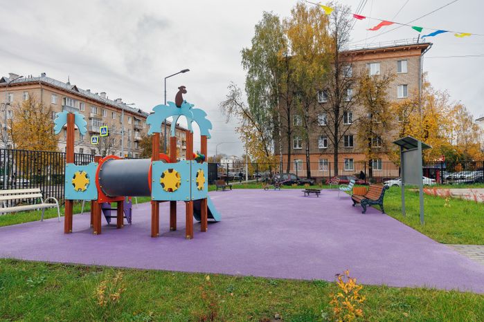 Средняя школа №1 после капитального ремонта в Королеве