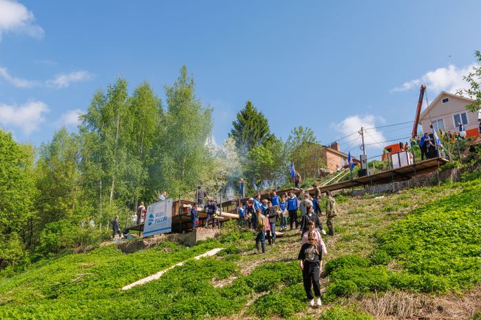 Волонтеры очистили овраг и русло реки Кочуры в Сергиево-Посадском округе от мусора