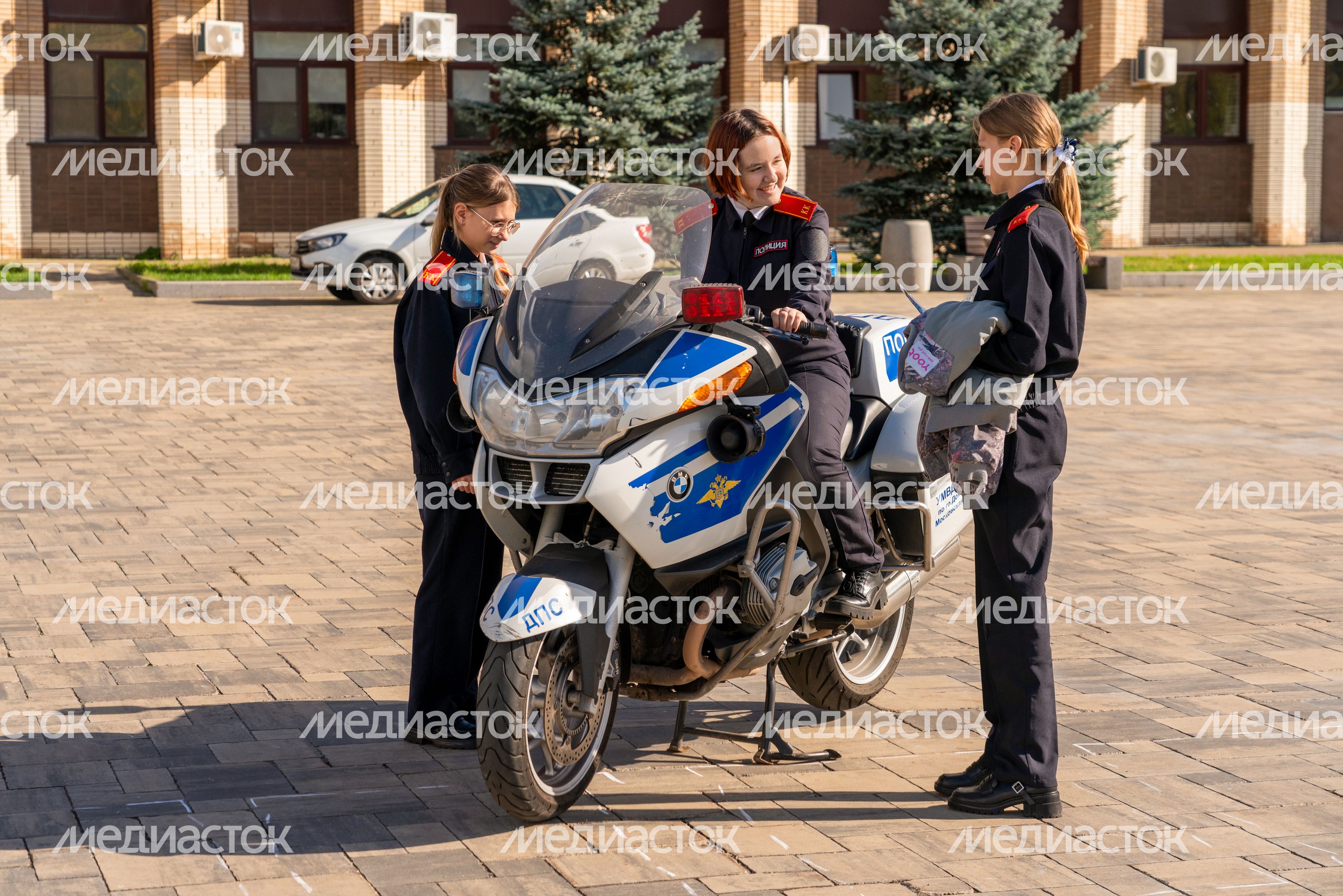 Профориентация для молодежи на мероприятии «Один день с полицией Домодедово» Профориентация для молодежи на мероприятии «Один день с полицией Домодедово»