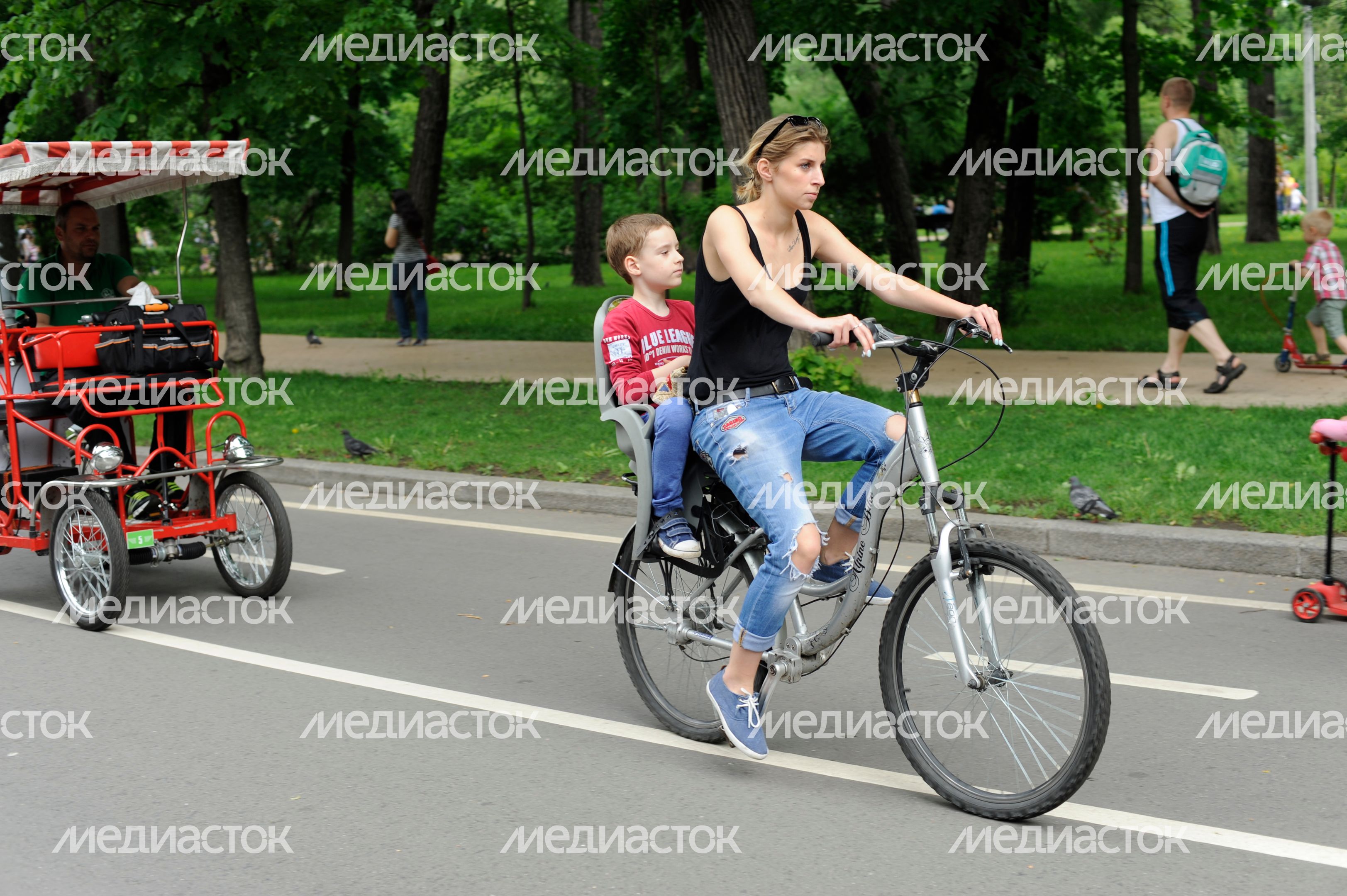 Праздник мороженого в парке «Сокольники»
