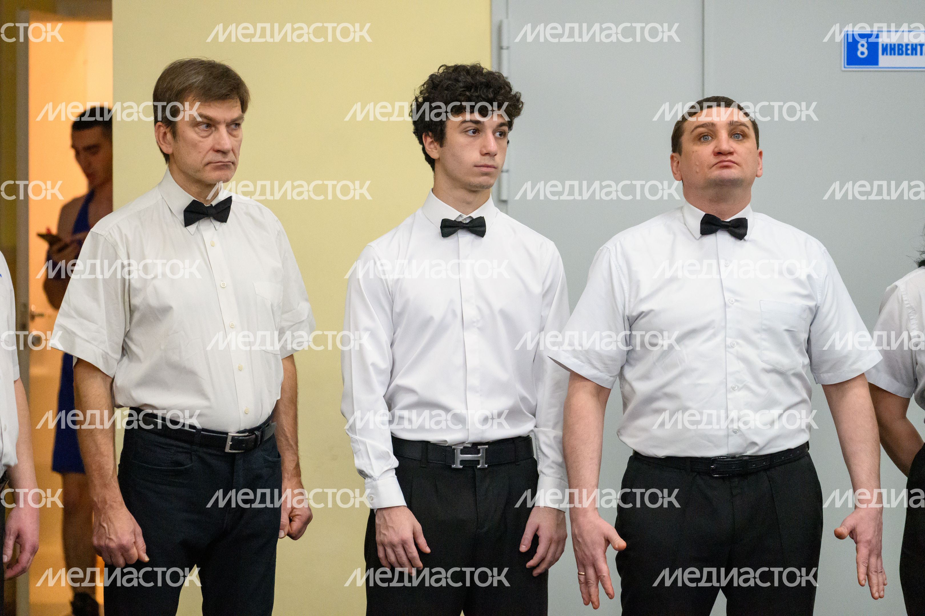 Судья соревнований по боксу в Люберцах, посвященных разгрому немецко-фашистских войск под Москвой Судья соревнований по боксу в Люберцах, посвященных разгрому немецко-фашистских войск под Москвой
