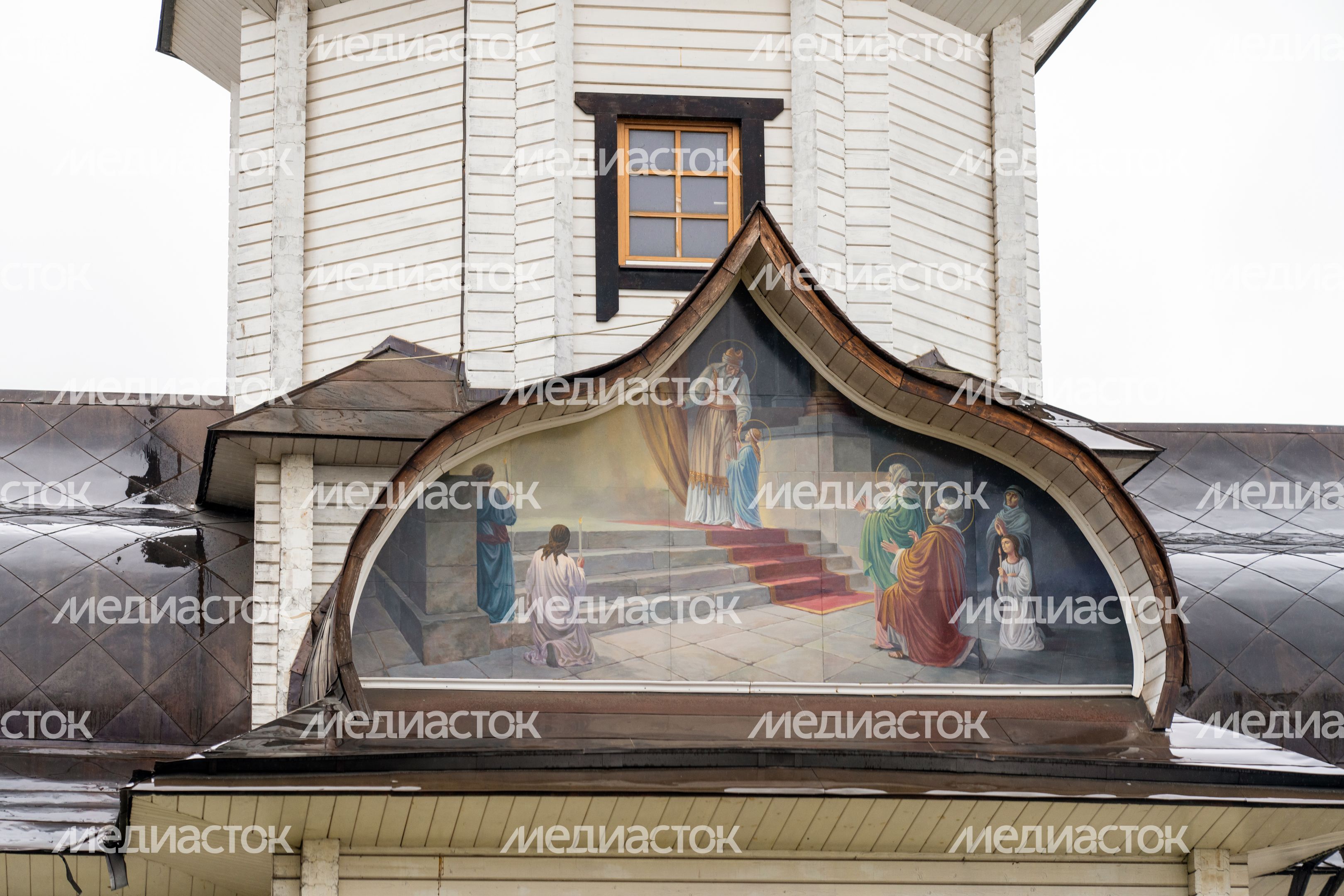 Крестильный храм в честь блаженной Ксении Петербургской в поселке Опалиха Красногорска