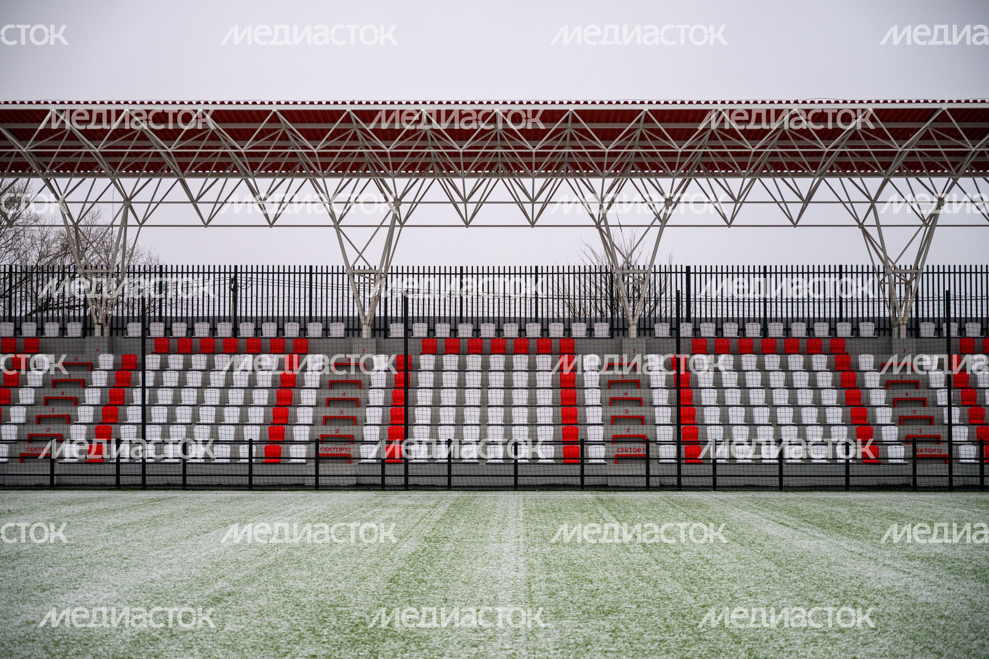 Стадион «Торпедо» после капитального ремонта в Орехово-Зуево Стадион «Торпедо» после капитального ремонта в Орехово-Зуево