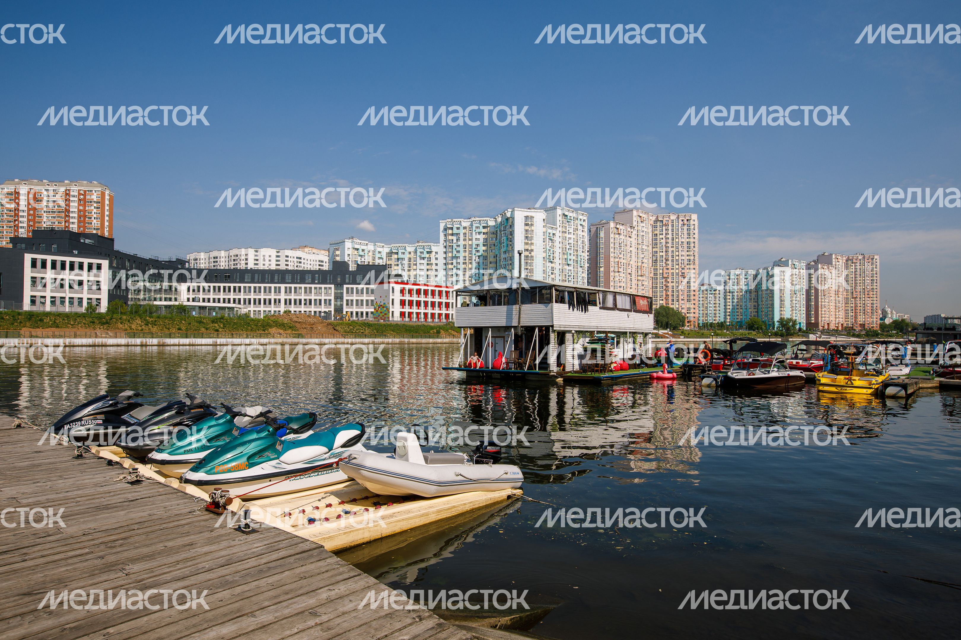 Фестиваль водных видов спорта "Вода для всех" прошел в Красногорске