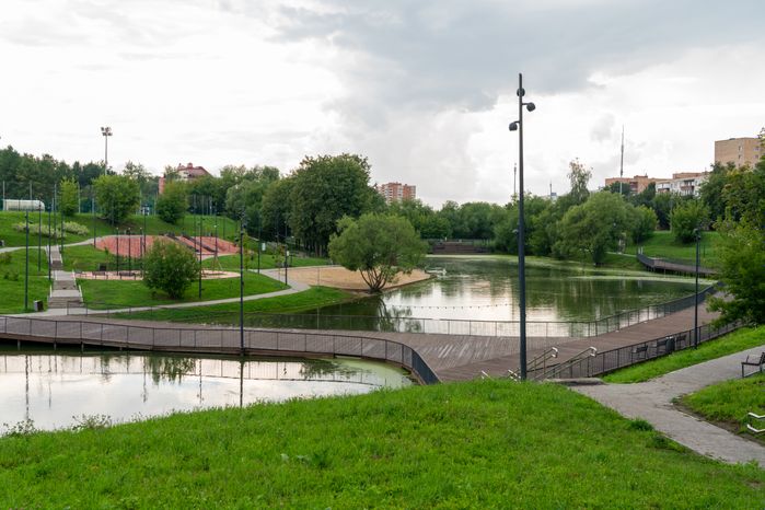 Набережная реки Теребенки в Чехове