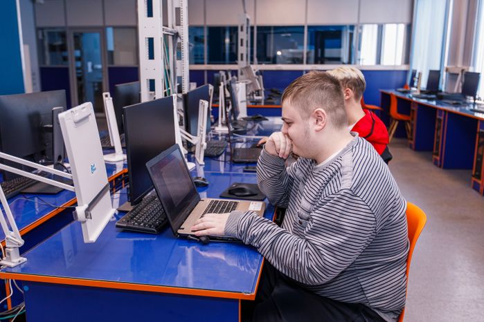 Колледж космического машиностроения и технологий в Королеве