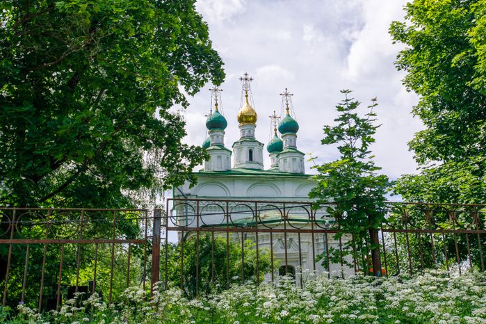 Памятник А.В. Суворову в деревне Рождествено