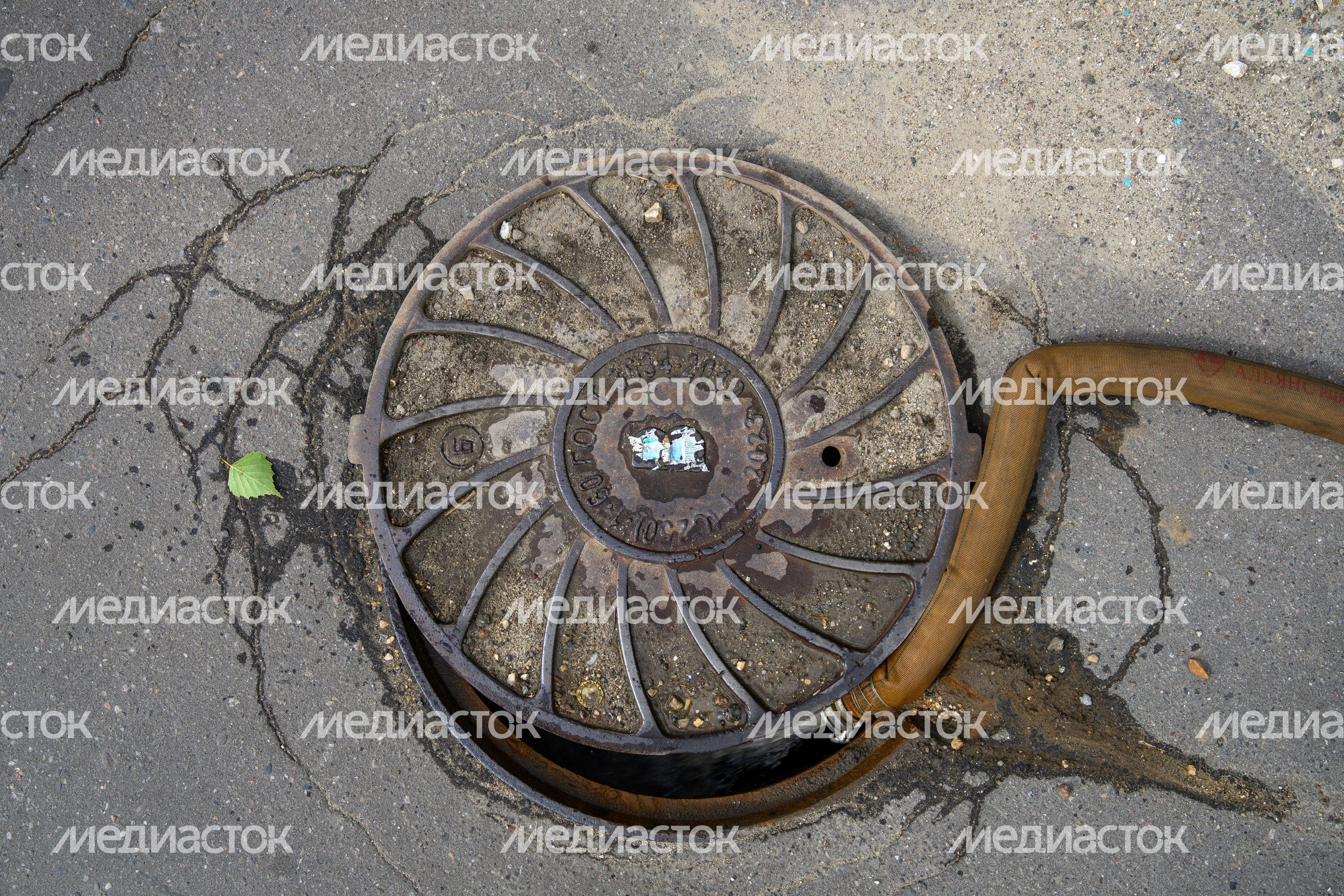 Ремонтные работы по промывке систем холодного водоснабжения при проведении работ по подготовке к осенне-зимнему периоду Ремонтные работы по промывке систем холодного водоснабжения при проведении работ по подготовке к осенне-зимнему периоду