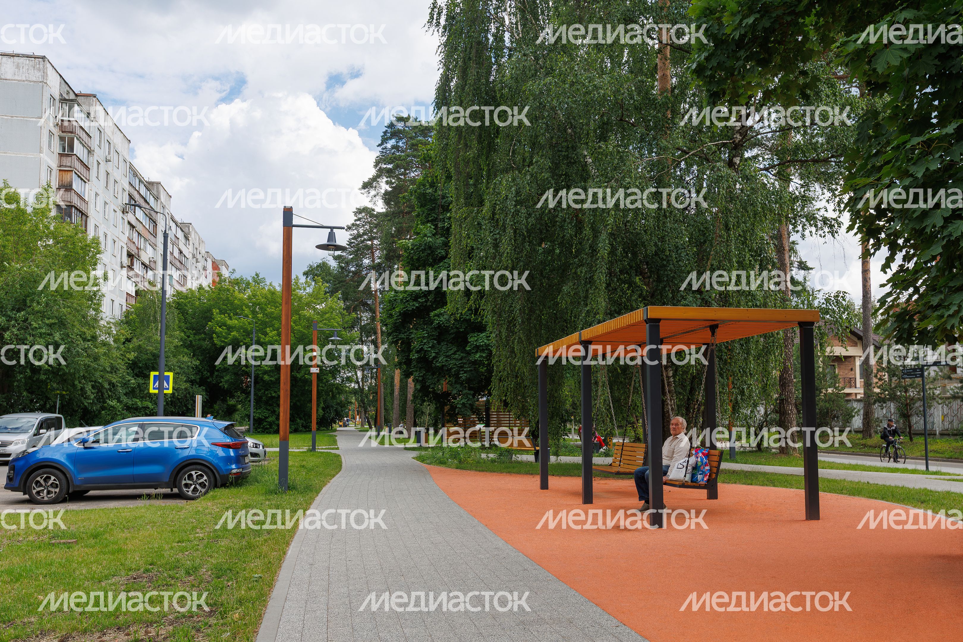 Парк «Папанинская дача» в микрорайоне Юбилейный города Королев