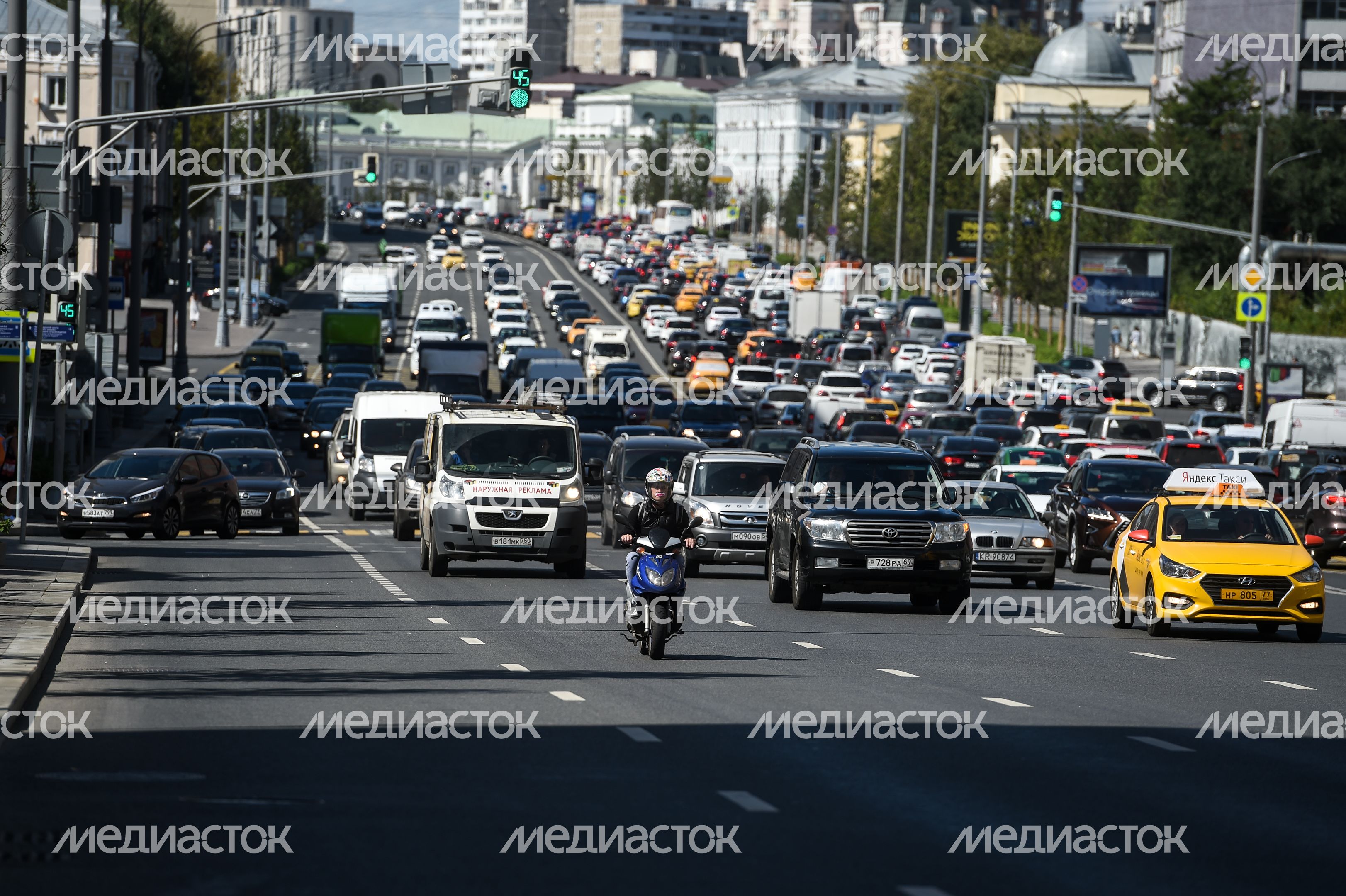 Мотоциклисты на улицах Москвы
