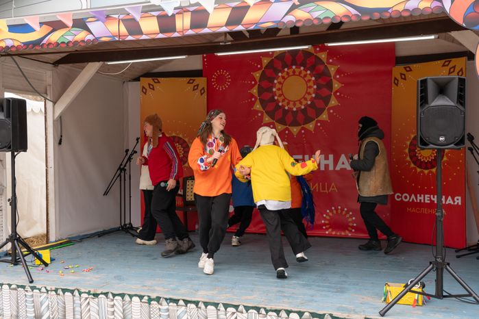 Масленица в парке "Захарово". Одинцовский округ