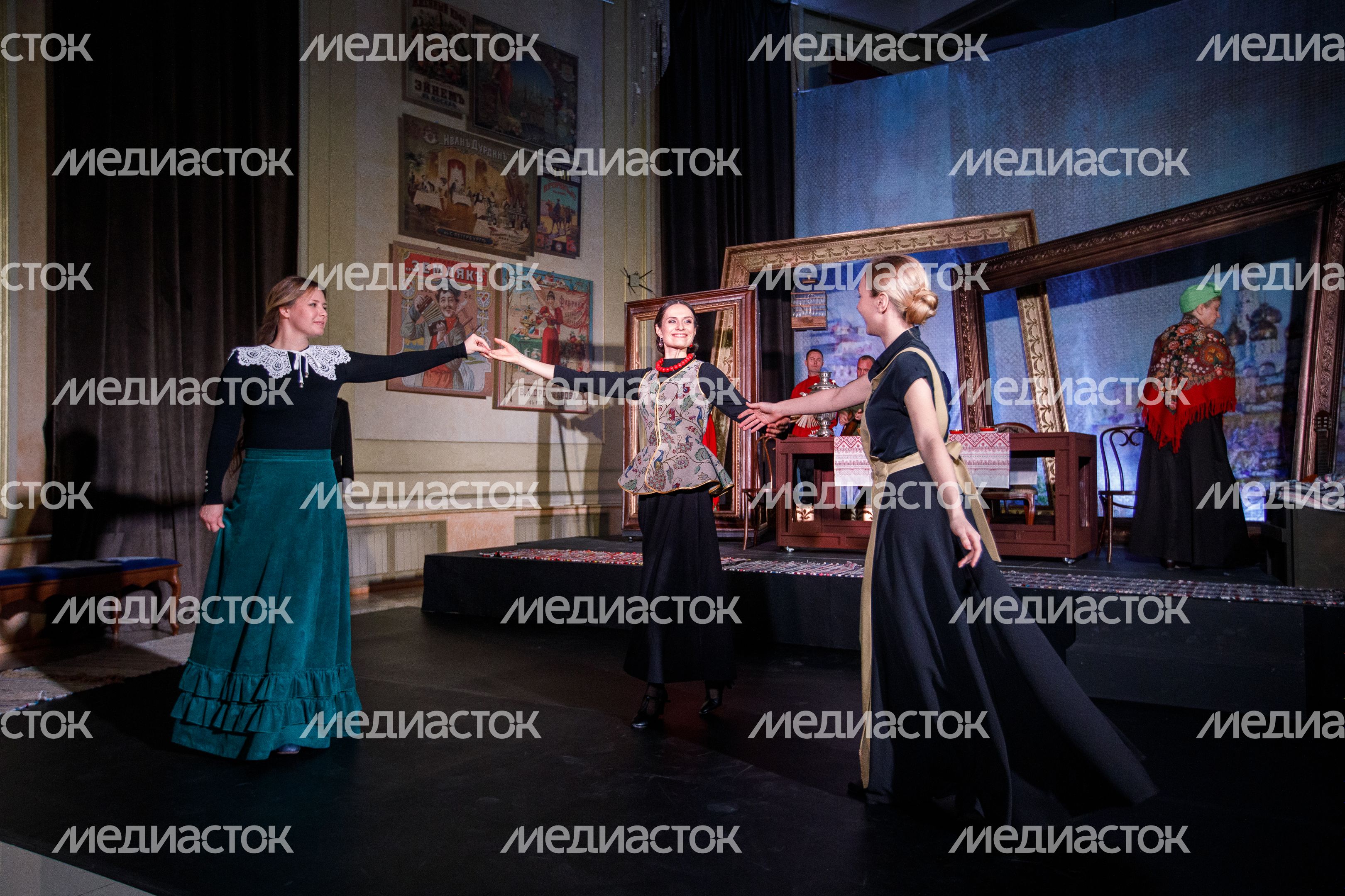 Москва. МГТ «Семейная картина»