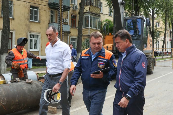 Андрей Воробьев проверил ход модернизации теплосетей в Ступино