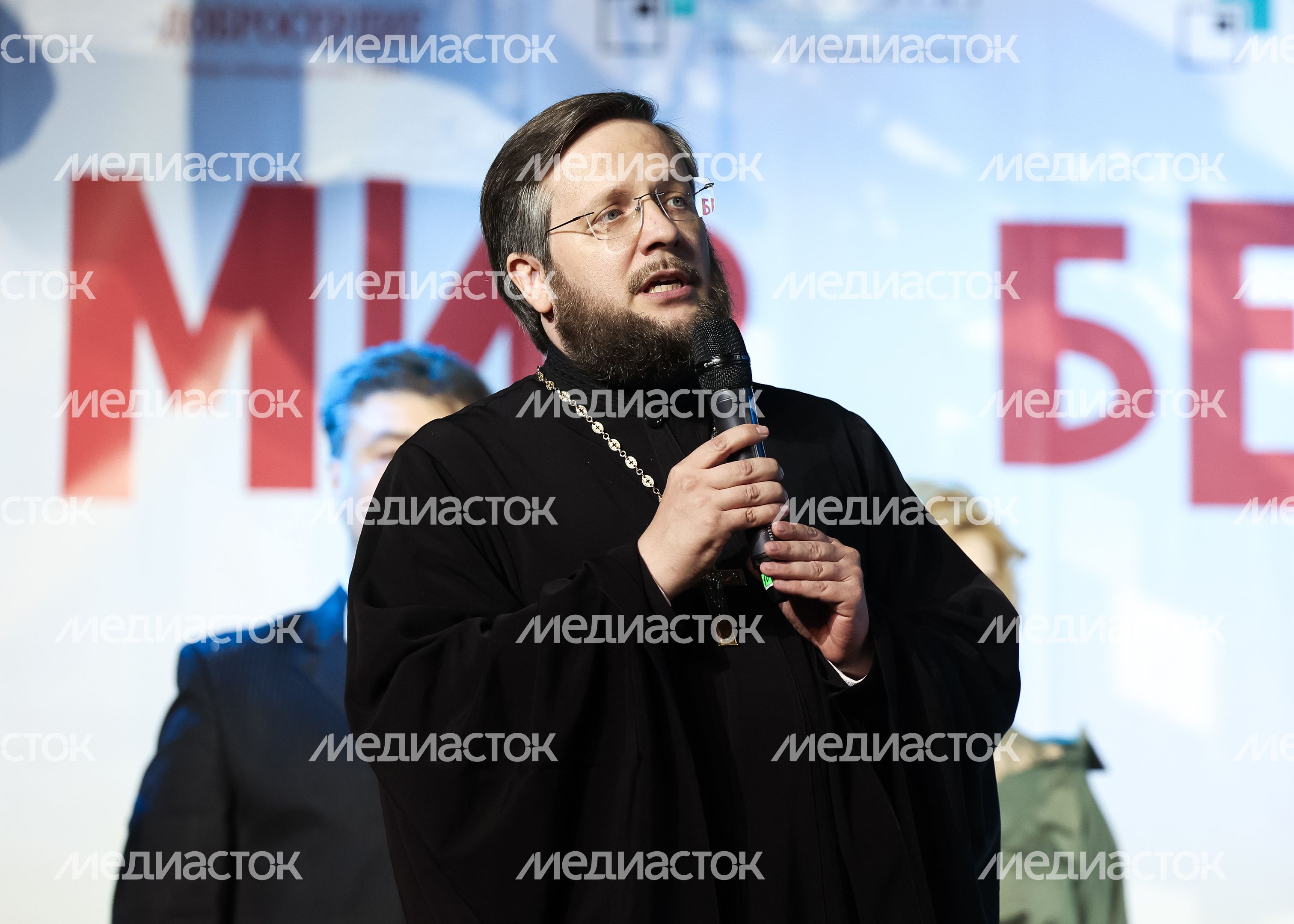 Международный фестиваль "Мир без границ" в Одинцове Международный фестиваль "Мир без границ" в Одинцове