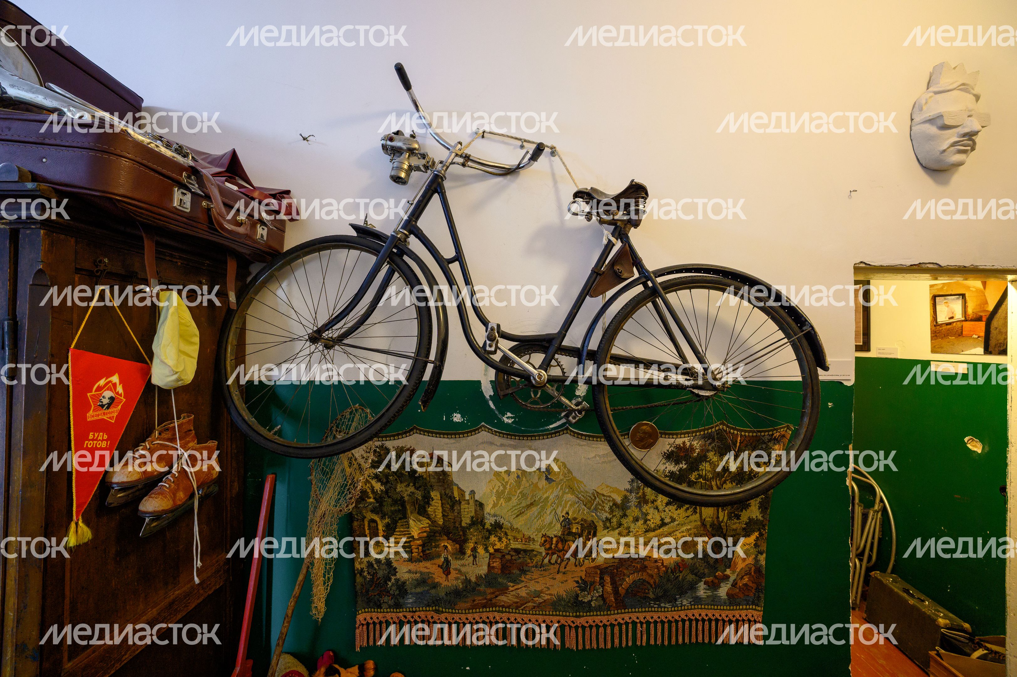 Быт коммунальной квартиры в СССР в музее-резиденции «Арткоммуналка. Ерофеев и другие» в Коломне