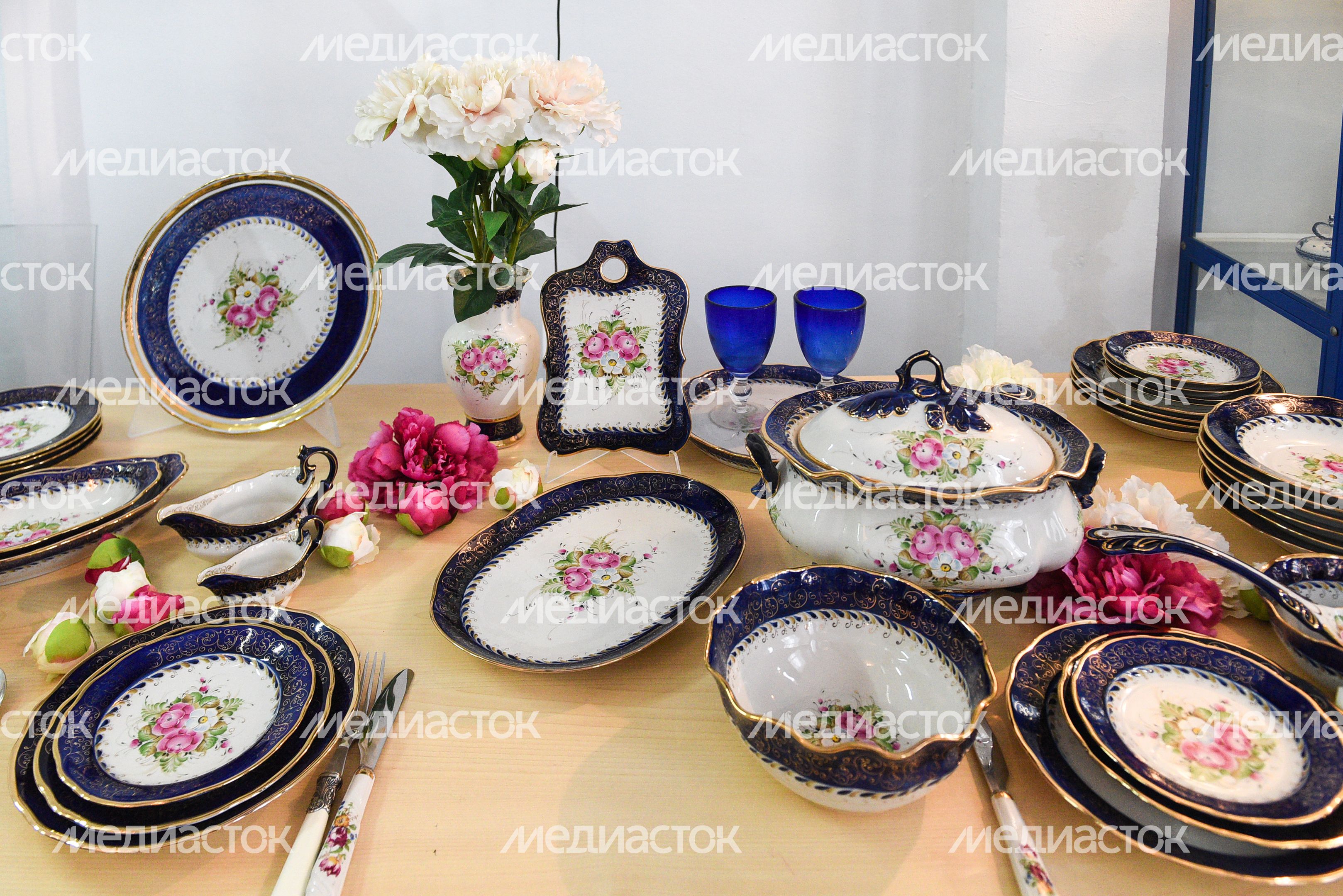 Гжельский фарфоровый завод