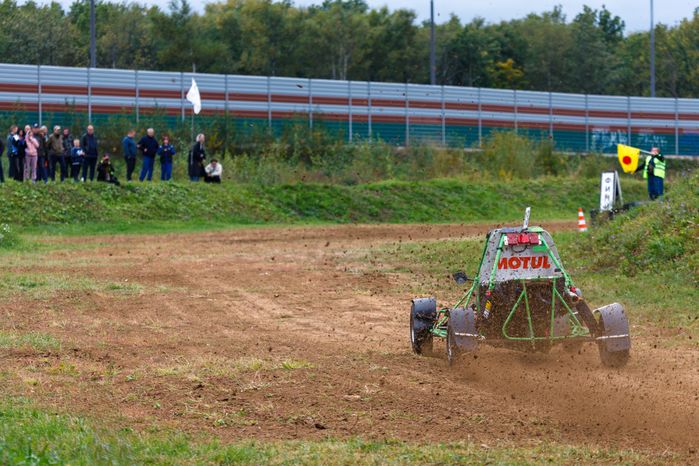 Детский автоспорт в Химках – гонки Первенства по автокроссу «Кубок Kramar Motorsport» на багги