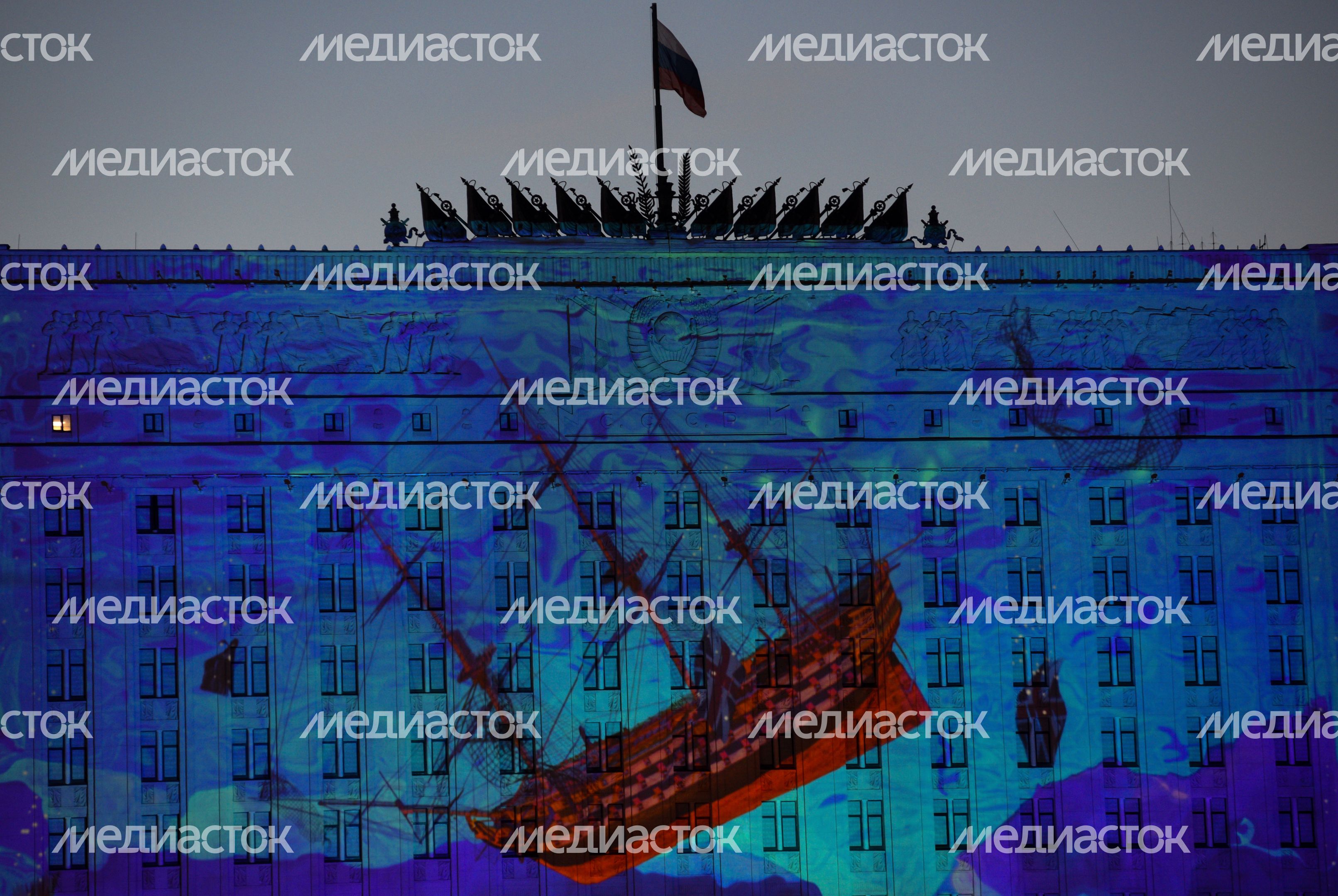 Генеральная репетиция Пятого московского международного фестиваля «Круг Света» Генеральная репетиция Пятого московского международного фестиваля «Круг Света»