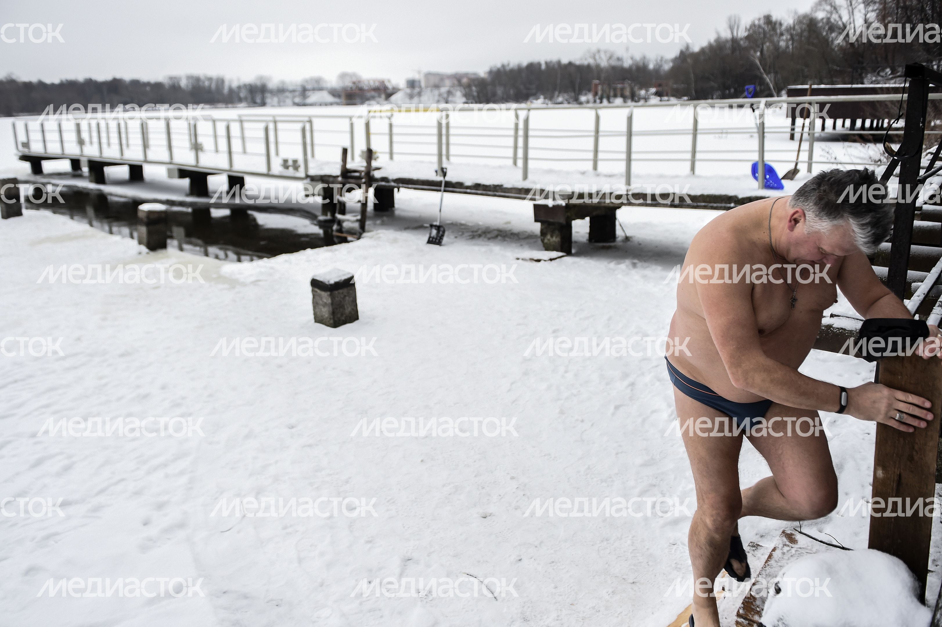 Купание моржей в Долгопрудном