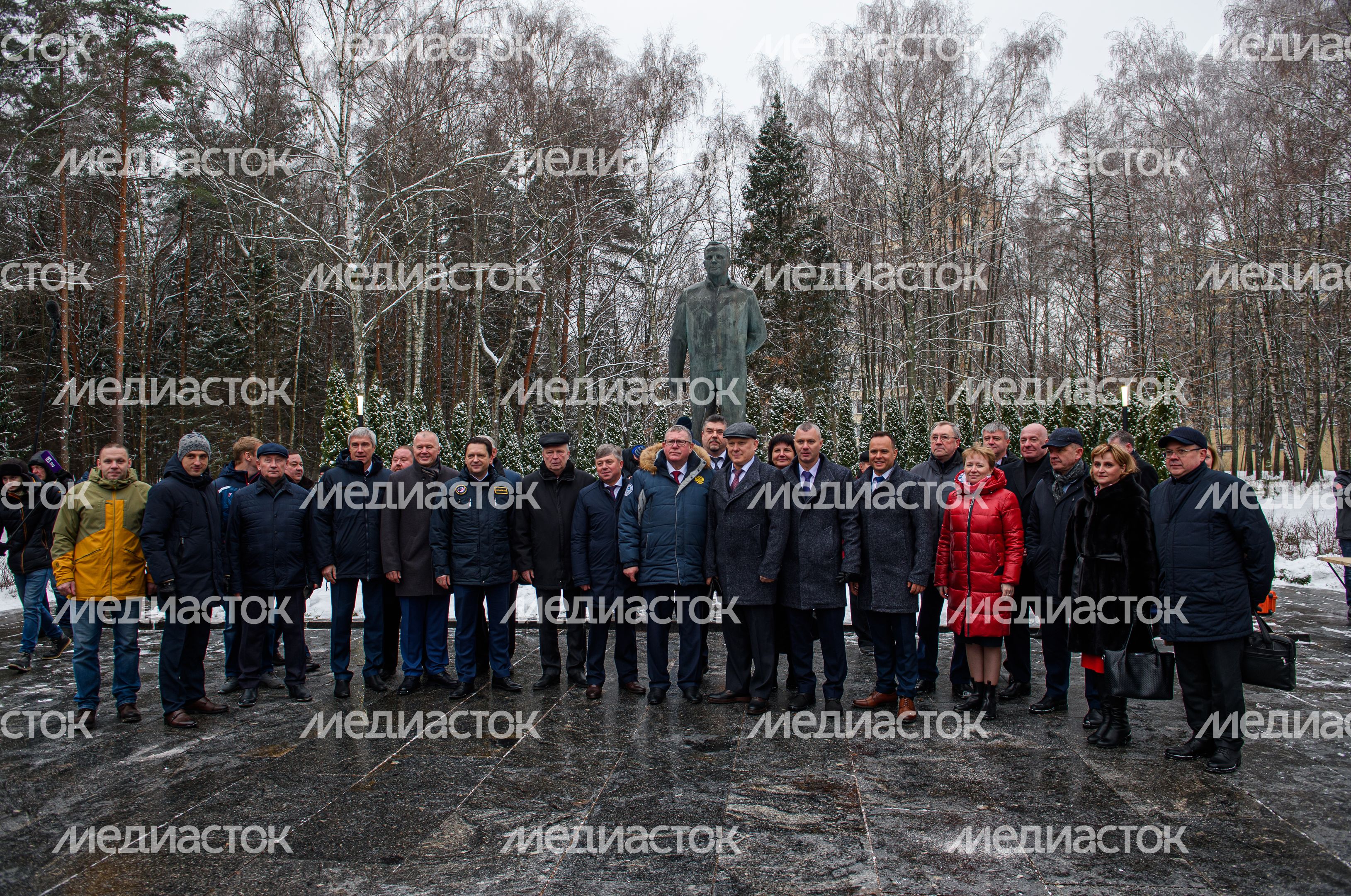 Торжественная встреча космонавтов и астронавтов 67-й длительной экспедиции на МКС