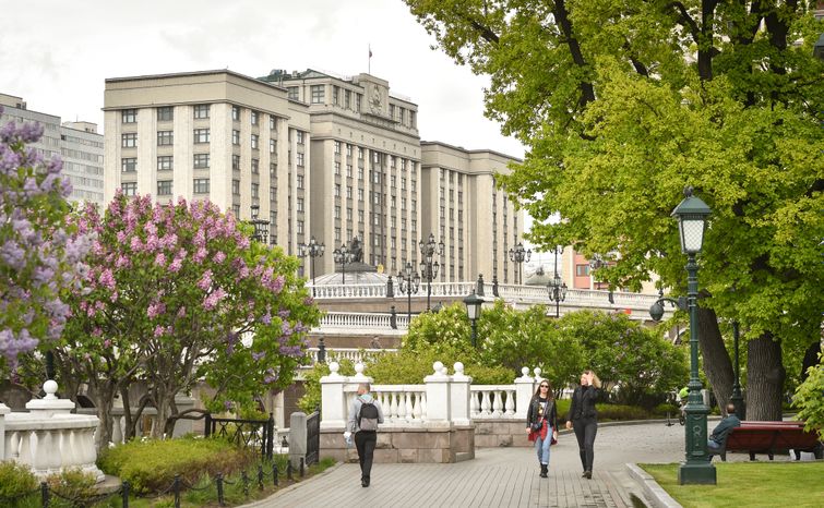 Повседневная жизнь в Москве в период цветения