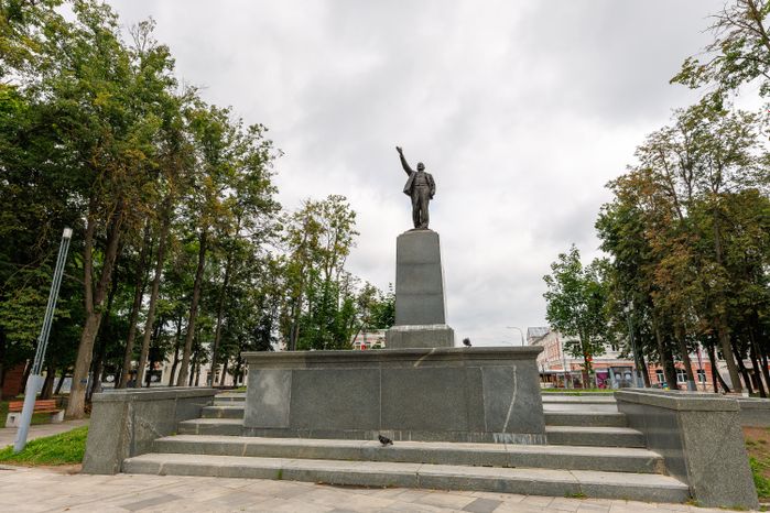 Памятник В.И. Ленину на Соборной площади Егорьевска