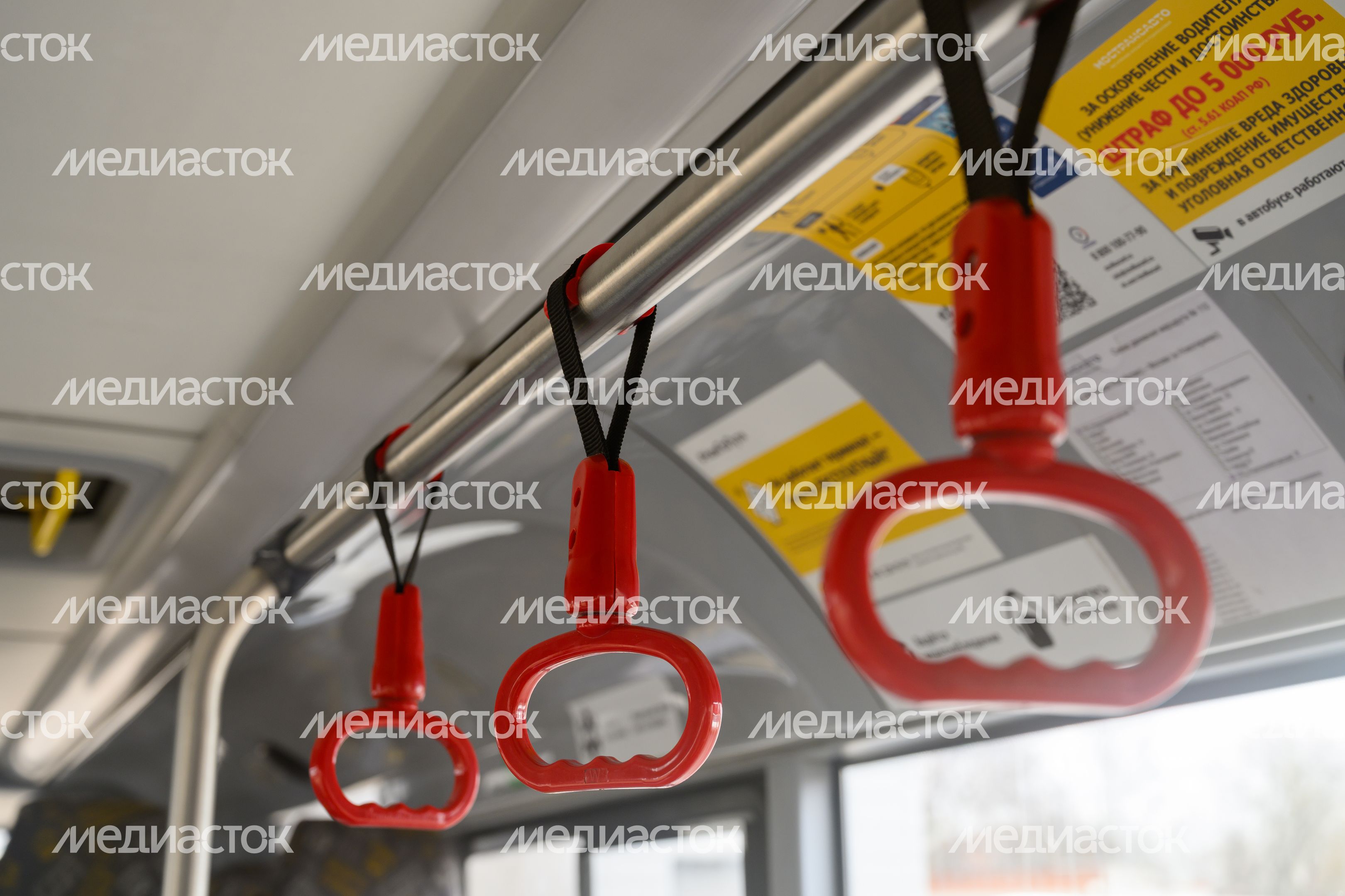 Уборка салона автобуса перед отправлением в рейс Уборка салона автобуса перед отправлением в рейс