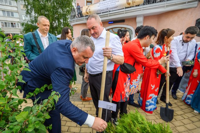 Международный фестиваль-премия театров кукол «Имени Железкина» в Мытищах