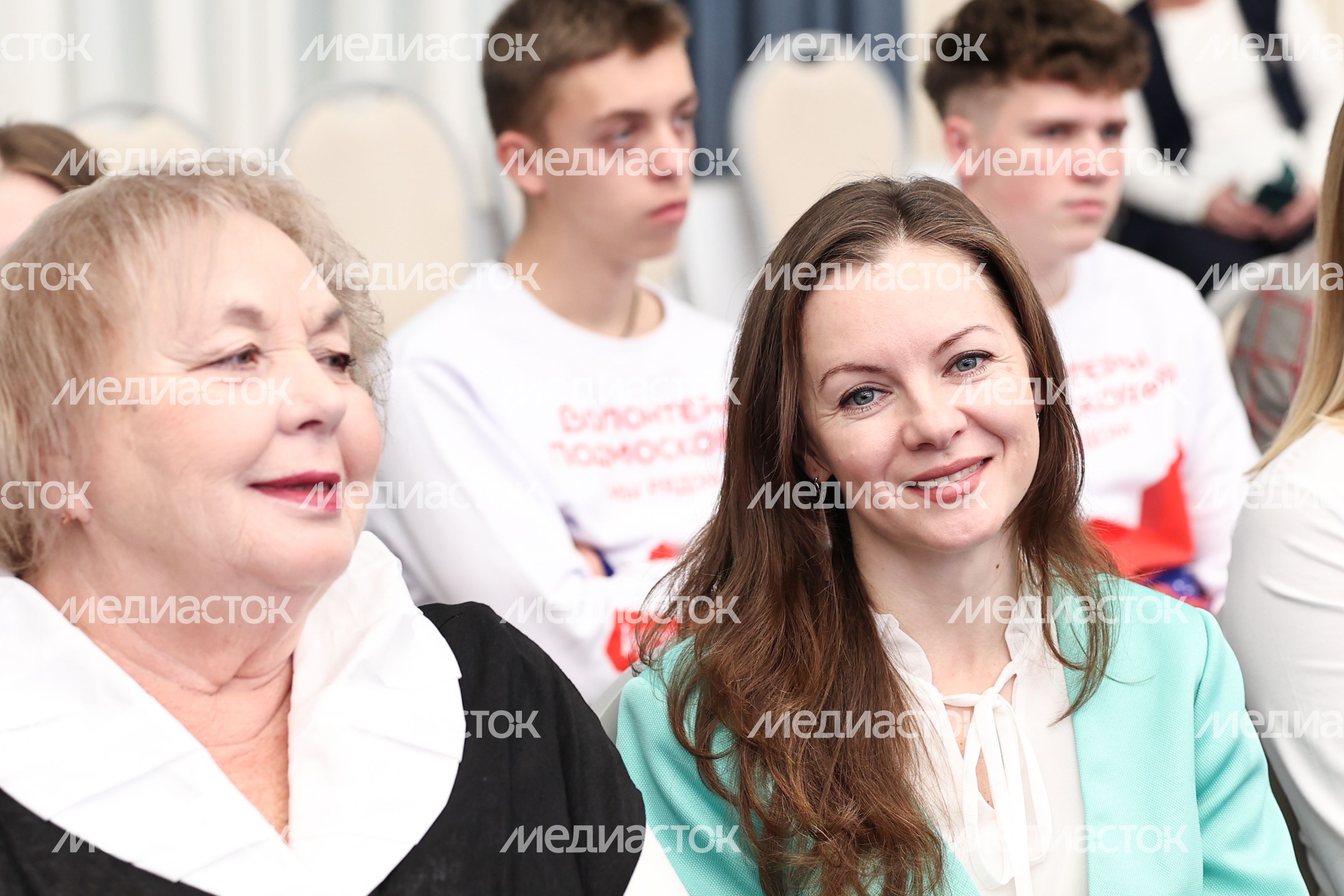 "Волонтёров Подмосковья" поздравили с Днем добровольца Московской области "Волонтёров Подмосковья" поздравили с Днем добровольца Московской области