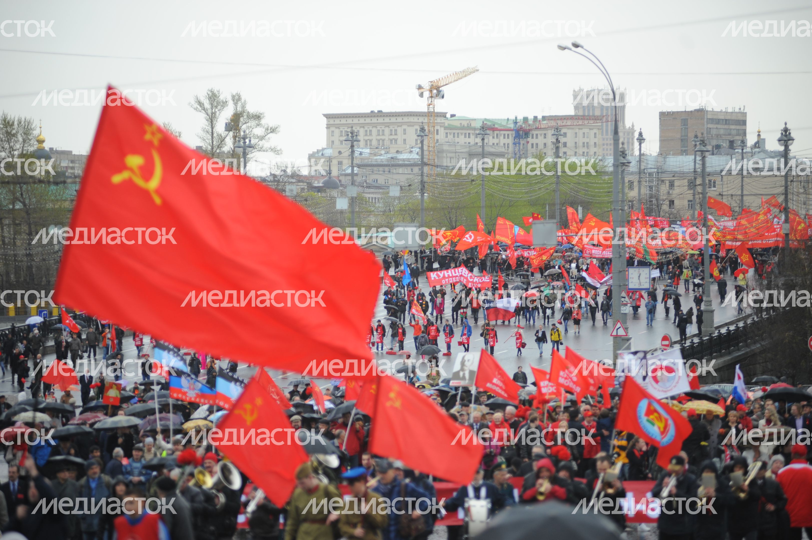 Первомайская демонстрация в Москве Первомайская демонстрация в Москве