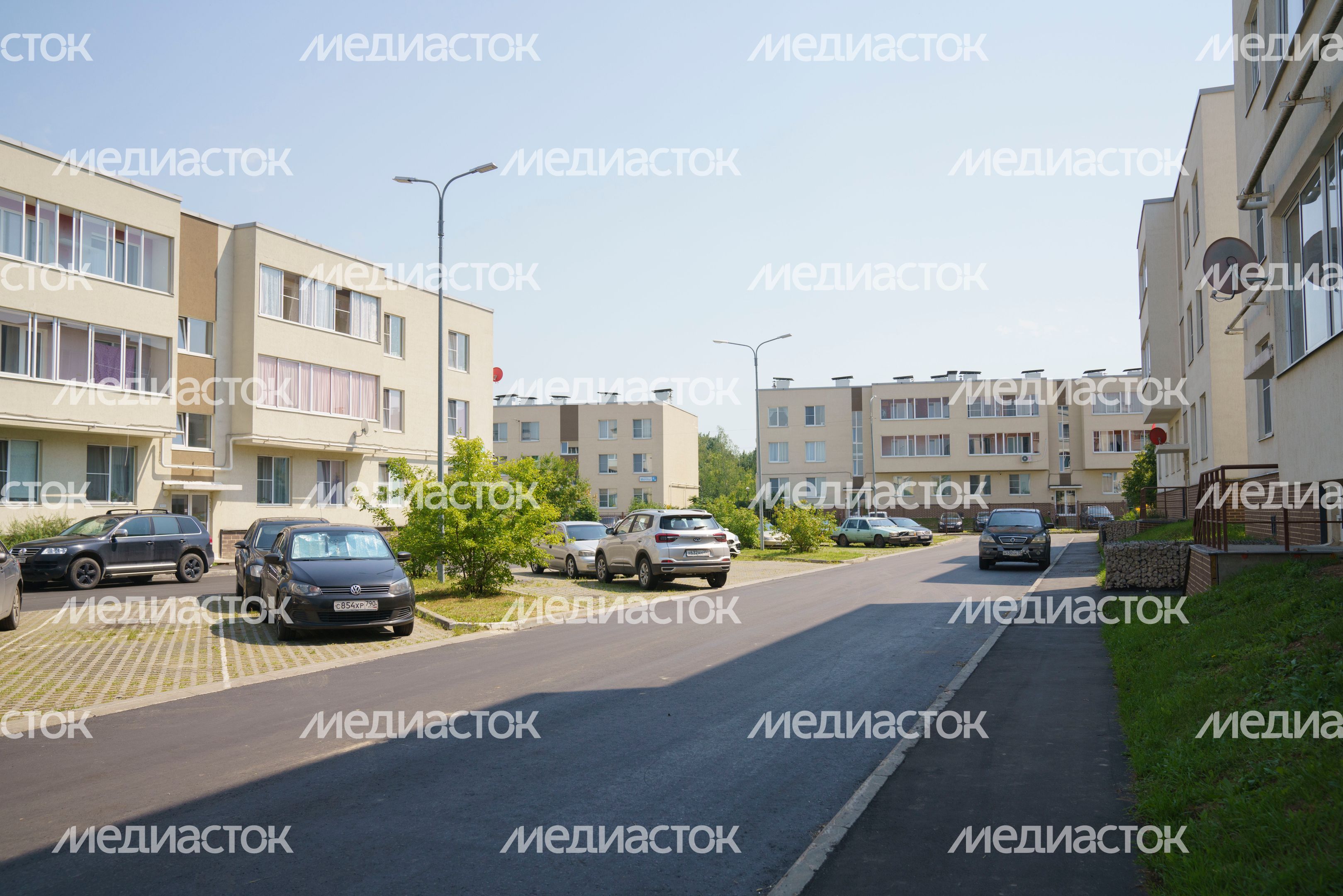 Проверка хода работ по комплексному благоустройству дворовых территорий