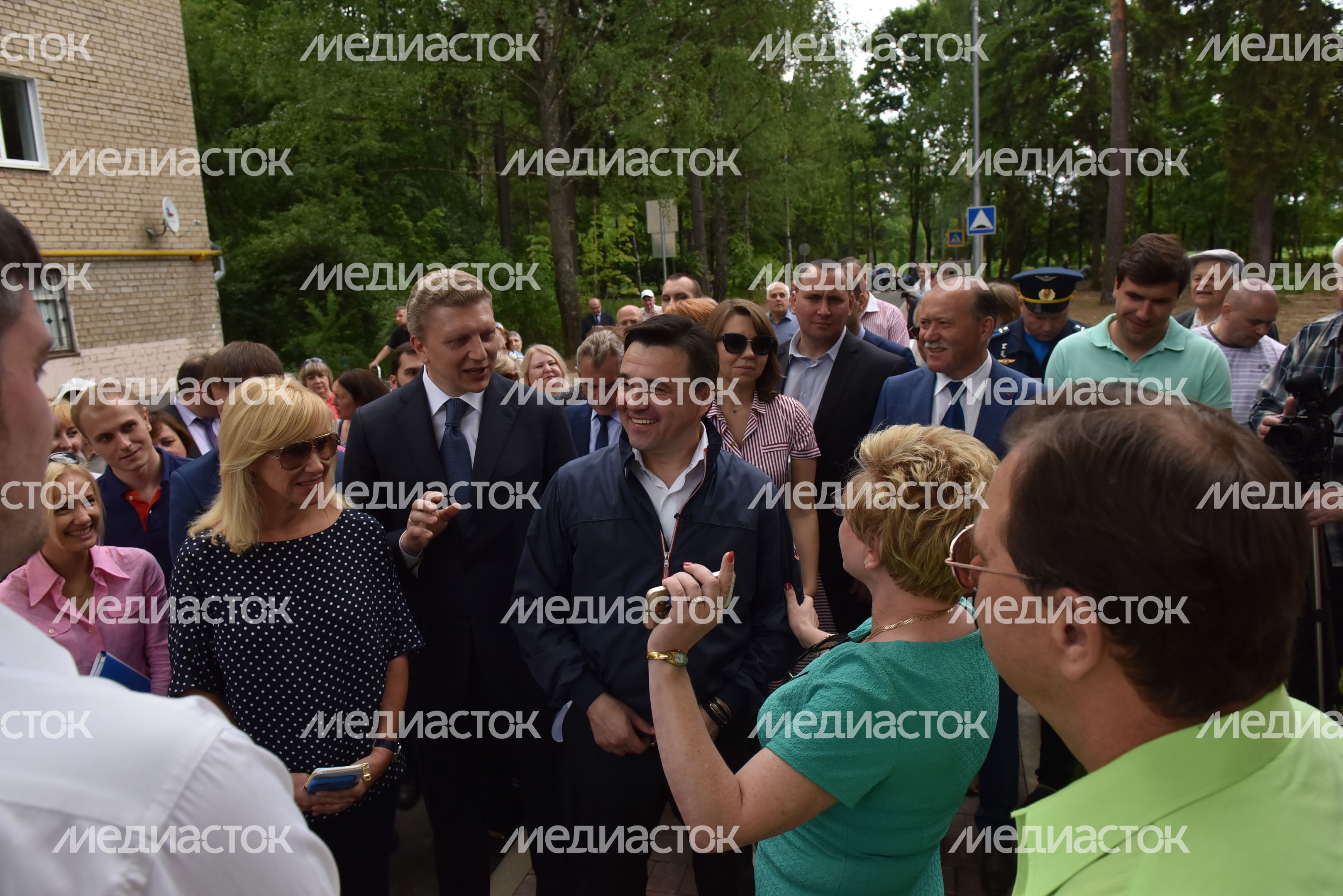 А. Воробьев посетил поселок Новый Городок Одинцовского района