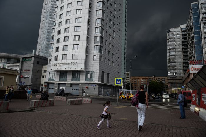 Тропические ливни накрыли Москву