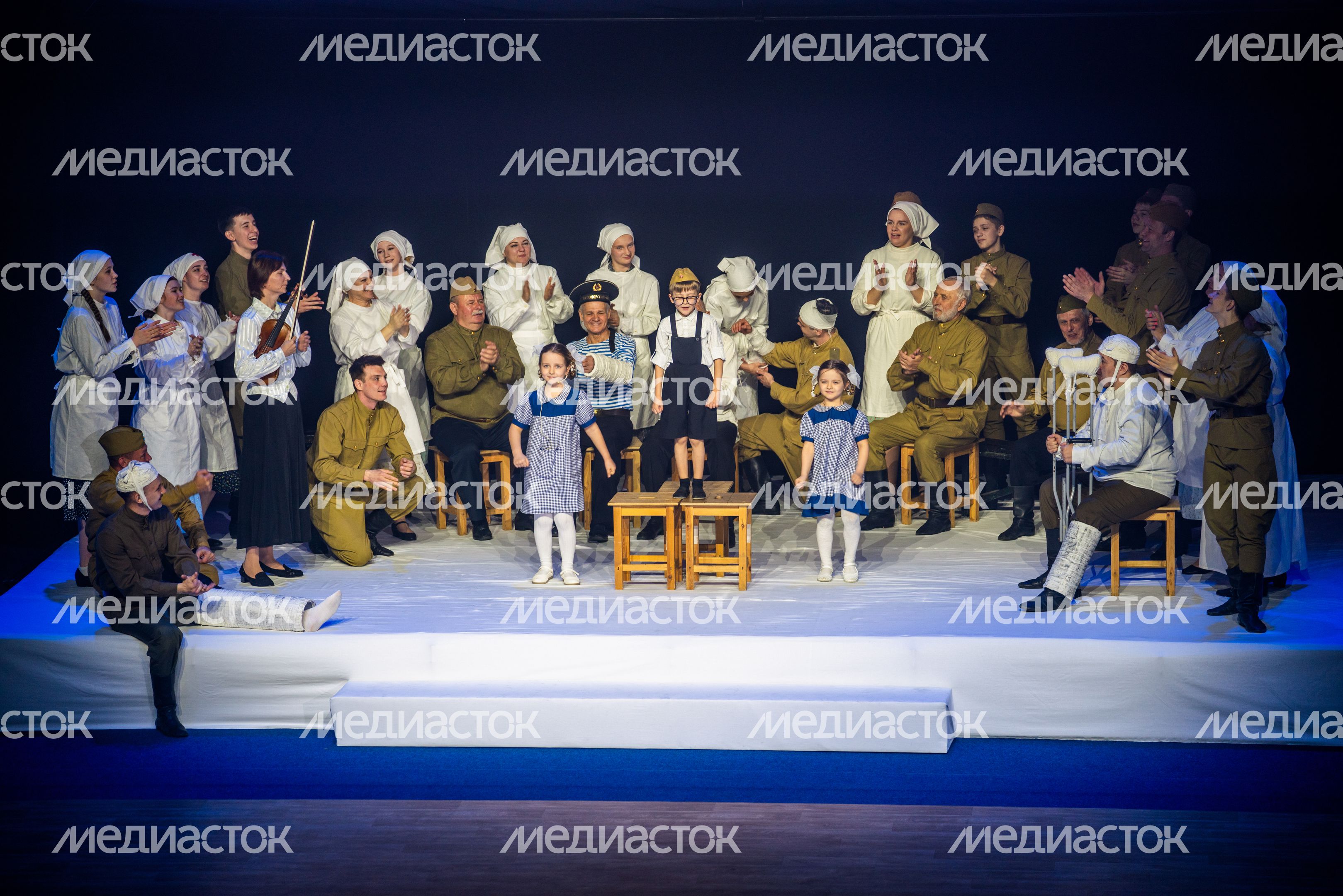 Спектакль «Нашим землякам посвящается...» ко Дню Победы в поселке Большевик округа Серпухов Спектакль «Нашим землякам посвящается...» ко Дню Победы в поселке Большевик округа Серпухов