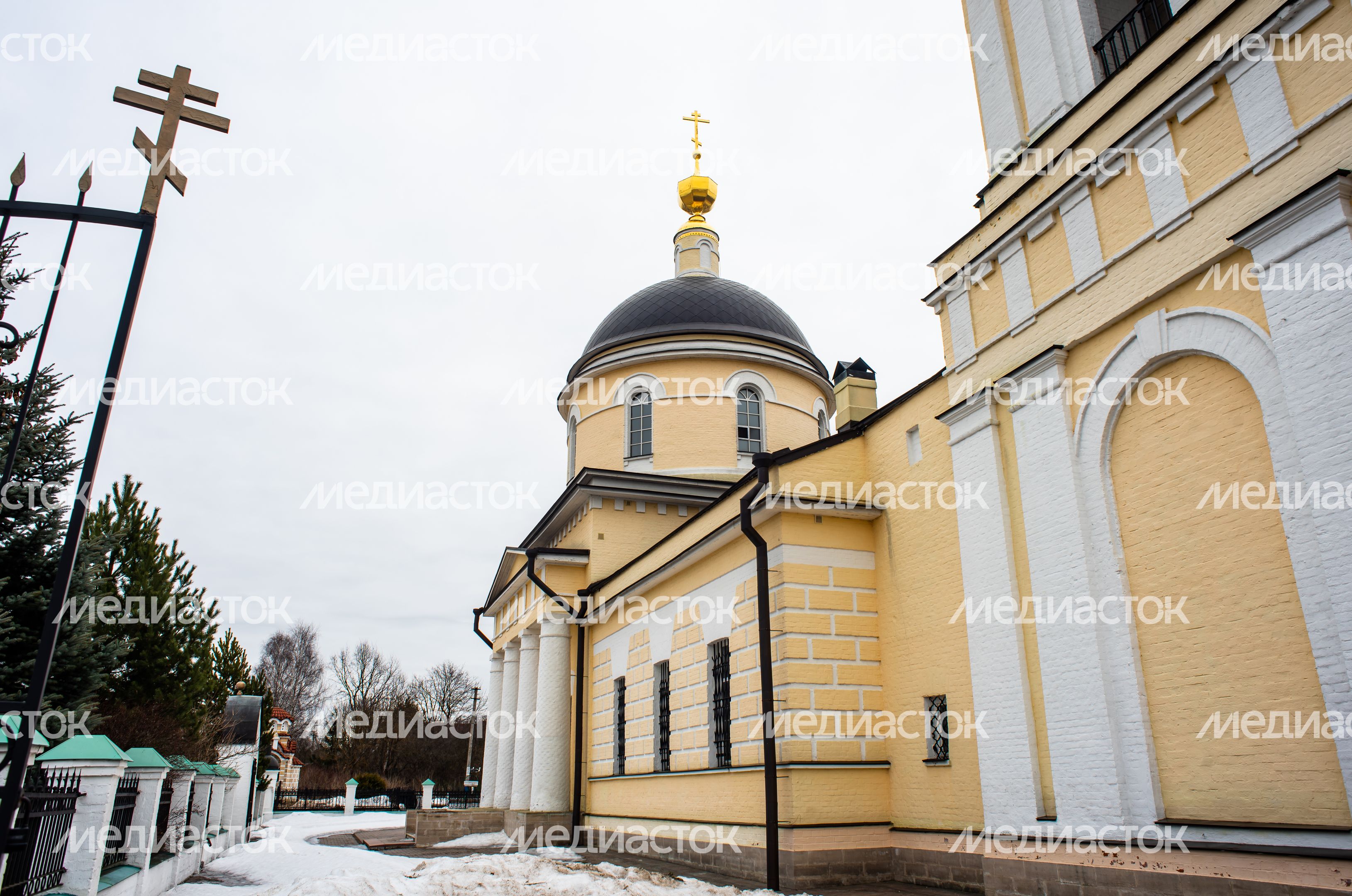 Церковь Преображения Господня в Радонеже