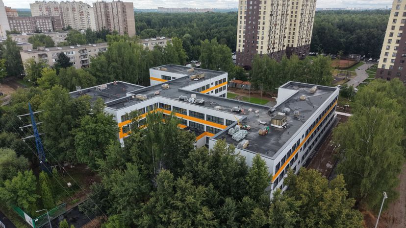 Капремонт школы №2 в Лобне