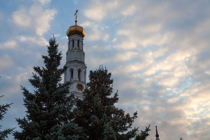 Осенние виды Николо-Угрешского монастыря города  Дзержинский округа Люберцы