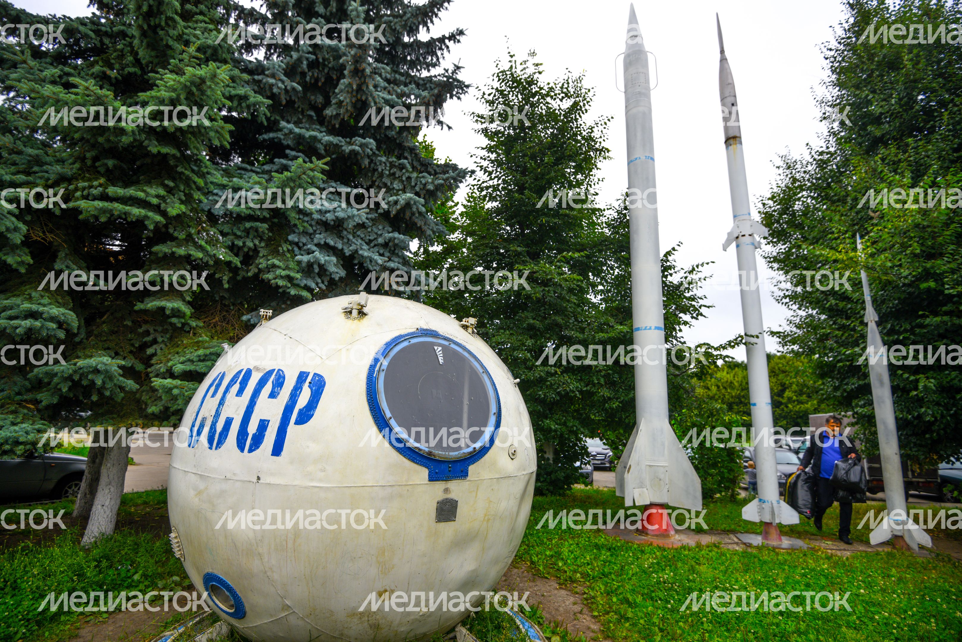 Гондола стратостата и метеоракеты в Долгопрудном