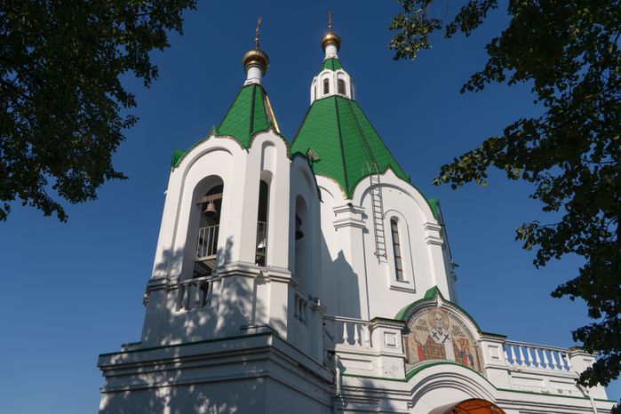 Церковь Преображения Господня в Запрудне Талдомского округа