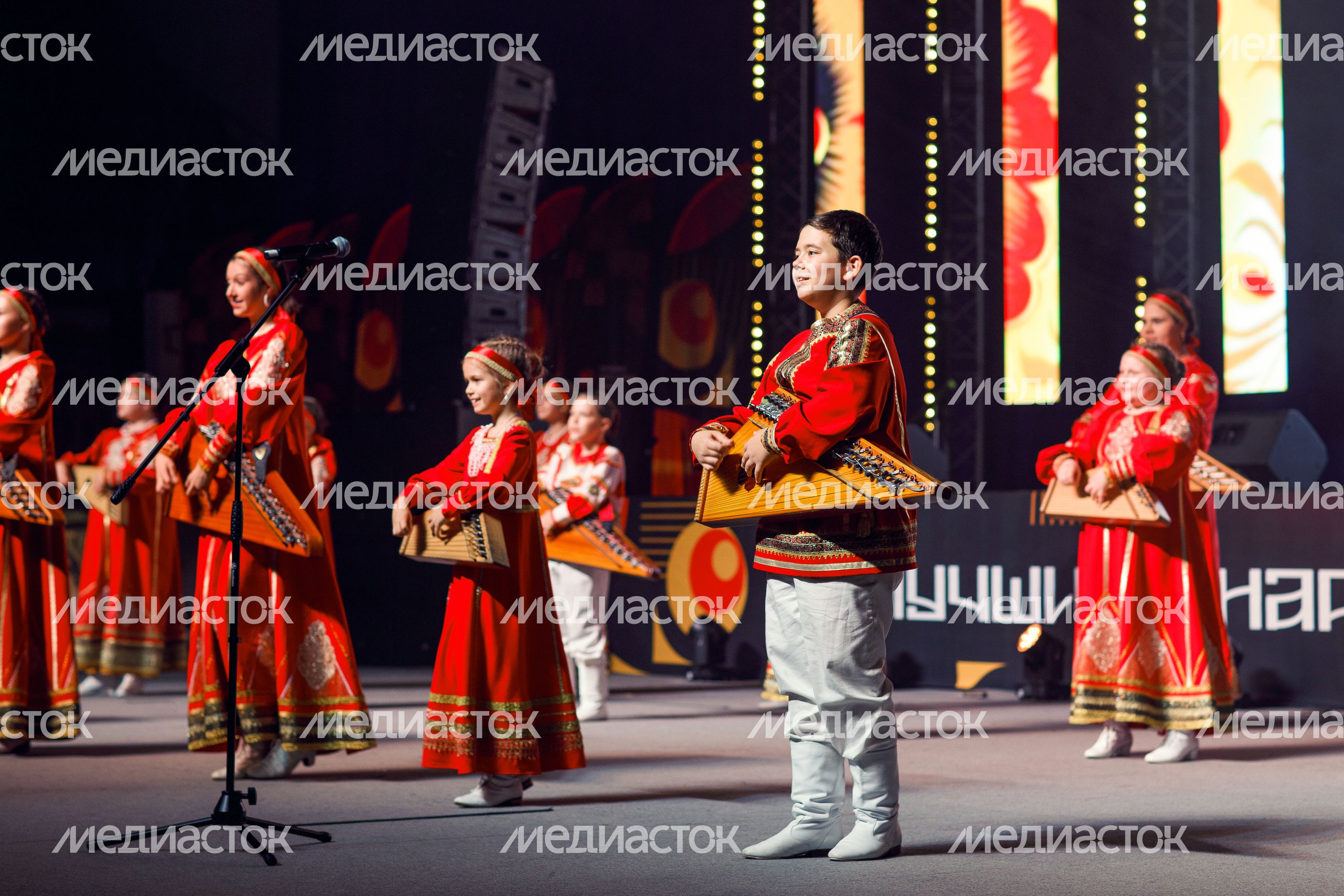 Фестиваль народного творчества «Лучшие. Народные. Наши» в Люберцах Фестиваль народного творчества «Лучшие. Народные. Наши» в Люберцах