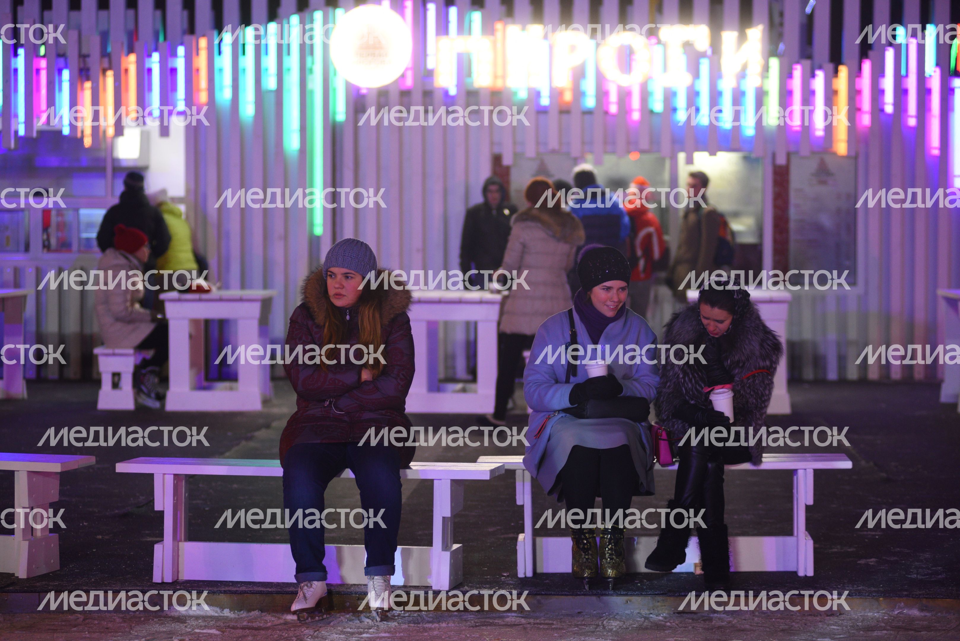 Открытие катка на ВДНХ в Москве