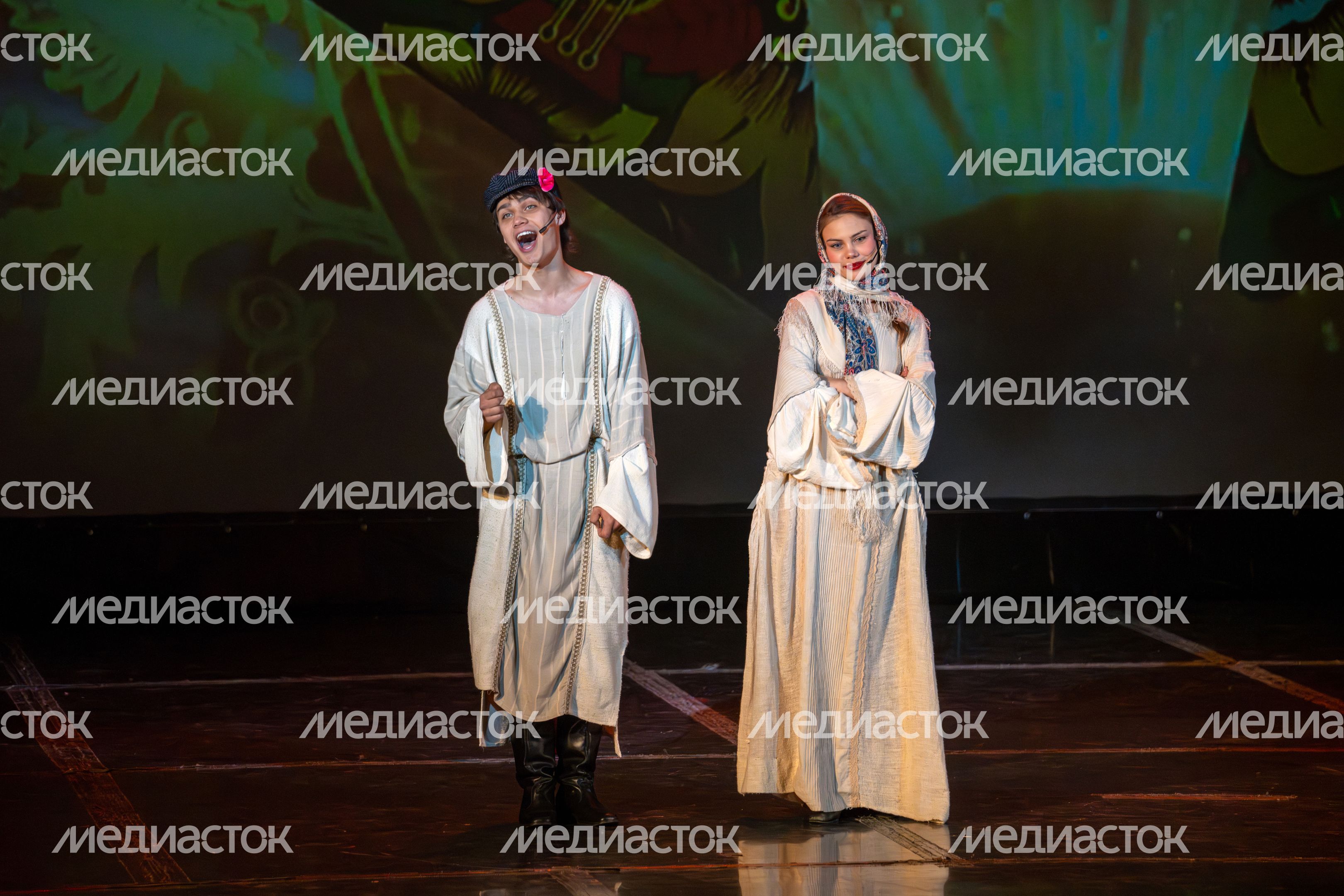 Гала-спектакль «Россия – душа моя» о русской культуре на сцене ДК «Подмосковье» в Красногорске Гала-спектакль «Россия – душа моя» о русской культуре на сцене ДК «Подмосковье» в Красногорске