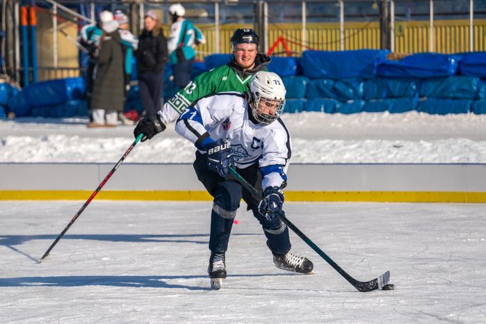 Турнир по уличному хоккею POND HOCKEY в Красногорске