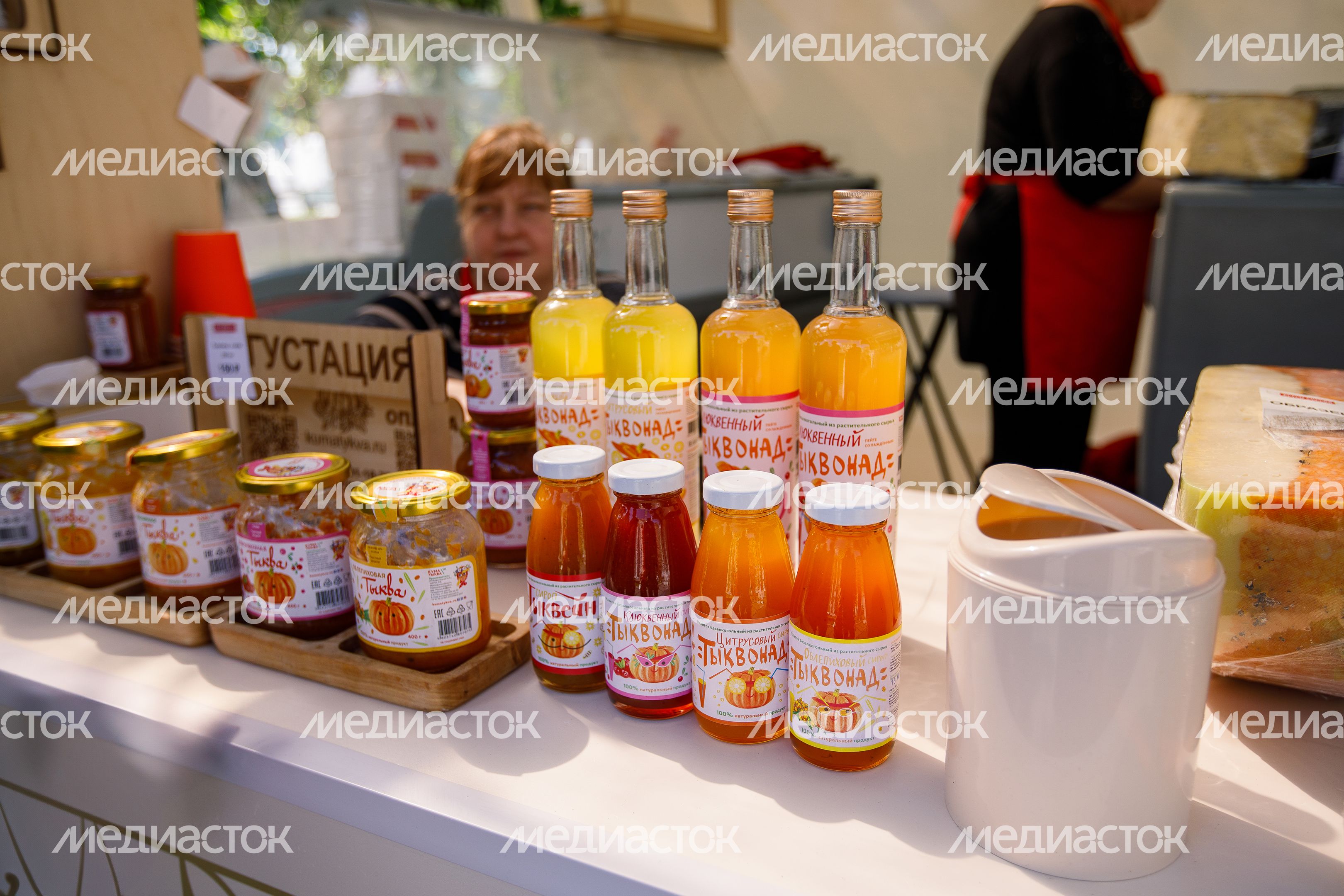 Подмосковные производители приняли участие в гастрофестивале "Вкусы России" Подмосковные производители приняли участие в гастрофестивале "Вкусы России"