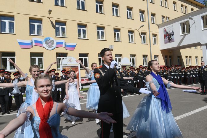 Последний звонок в Московском президентском кадетском училище имени М.А. Шолохова, 1 часть