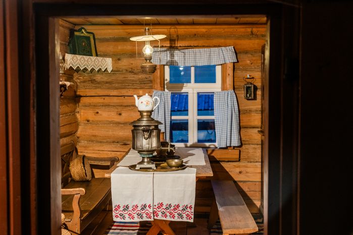 Экспозиция «Флигель-кухня» после реконструкции в музее-заповеднике «Мелихово» округа Чехов