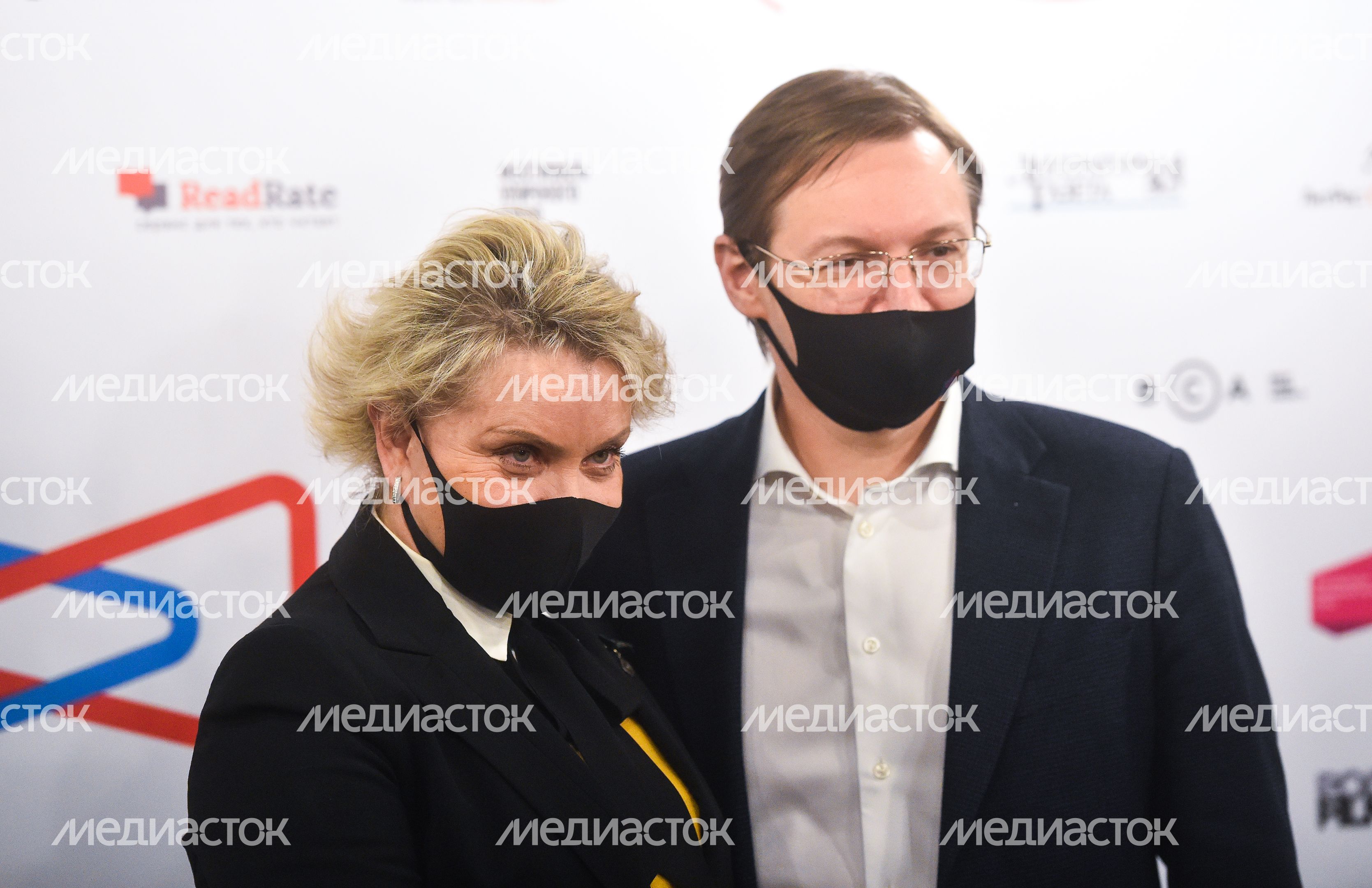 Награждение лауреатов Национальной премии для молодых авторов Награждение лауреатов Национальной премии для молодых авторов