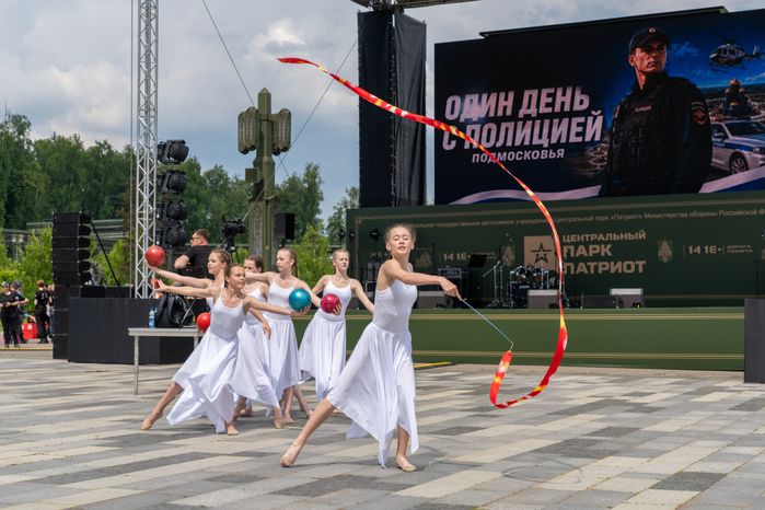 Концерт для участников проекта «Проведи один день с полицией Подмосковья» в Центральном парке «Патриот»