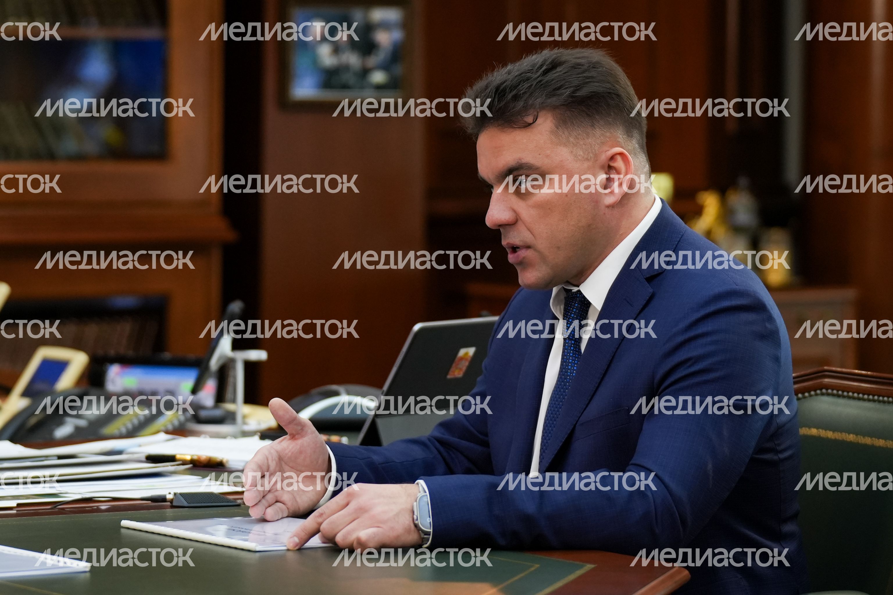Андрей Воробьев провел встречу с главой Можайского м.о. Денисом Мордвинцевым Андрей Воробьев провел встречу с главой Можайского м.о. Денисом Мордвинцевым